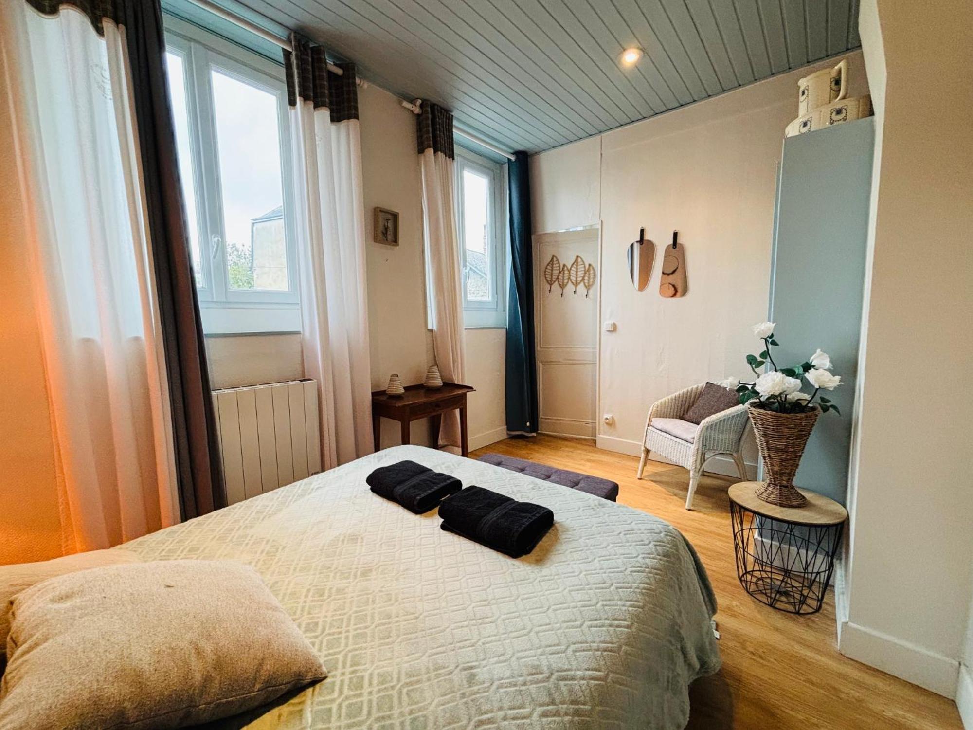 Jolie Cottage Idealement Situee Онфлёр Экстерьер фото